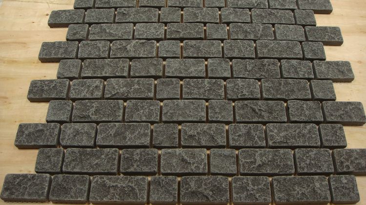 Cobblestone Pavers, Tumbled G684 Granite, China. ALCP019